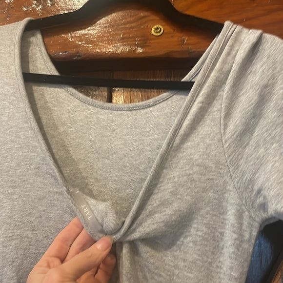 Gorgeous fall or winter lawn dress from tart. Size small gray. - Picture 5 of 6